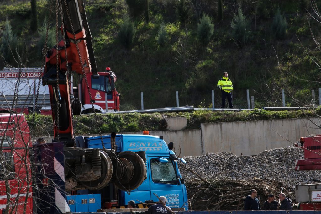 Τέμπη: «Κάποιοι αποφασίζουν για τις τύχες των παιδιών όλου του κόσμου»