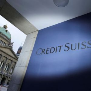 Credit Suisse: Οι ελβετικές αρχές ερευνούν τους τελευταίους 15 μήνες πριν την κατάρρευση