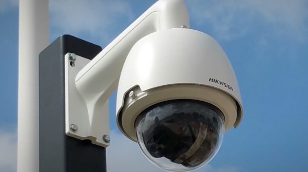 Hikvision: O γίγαντας των καμερών ασφάλειας κατηγορούμενος για κατασκοπεία υπέρ της Κίνας