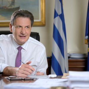 Πράσινο τιμολόγιο: Δεν καταργείται, λέει ο Σκυλακάκης