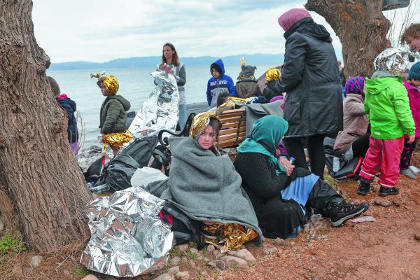 Το μεταναστευτικό στην προεκλογική ατζέντα, οι «Σπαρτιάτες» στη Βουλή (;) και τα έξι γιατί του Περιστέρη