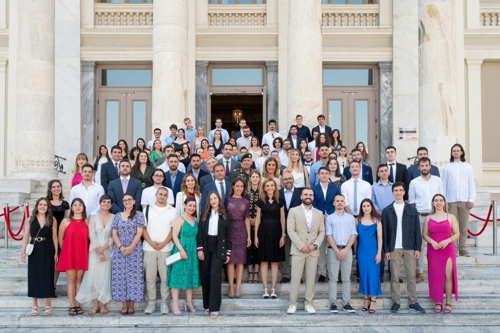 Ένωση Ελλήνων Εφοπλιστών: Ισχυρή στήριξη της νέας γενιάς με 100+1 υποτροφίες