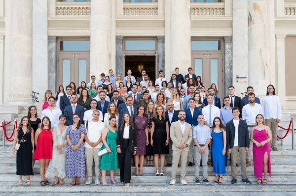 Ένωση Ελλήνων Εφοπλιστών: Ισχυρή στήριξη της νέας γενιάς με 100+1 υποτροφίες