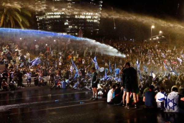 Ισραήλ: Επιβράδυνση της οικονομικής ανάπτυξης λόγω της αναταραχής «βλέπει» η S&P