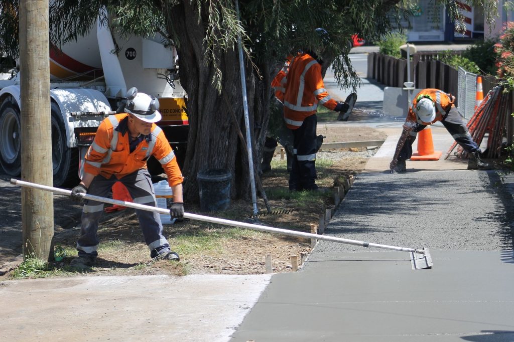 «Ηλεκτρικό τσιμέντο» υπόσχεται να μετατρέψει τις πόλεις σε γιγάντιες μπαταρίες