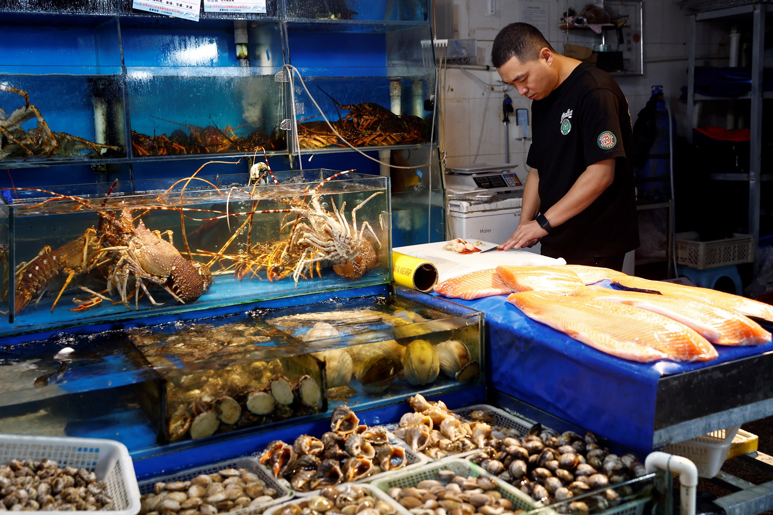 Ιαπωνία: Επιχείρηση «Σώστε το σούσι» – 137 εκατ. δολάρια για τη στήριξη των αλιευτικών