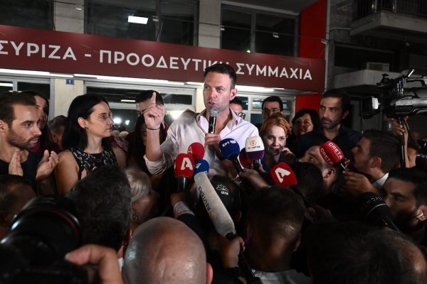 ΣΥΡΙΖΑ: Πλώρη μακριά από το μέτωπο της σφαγής βάζει ο Κασσελάκης