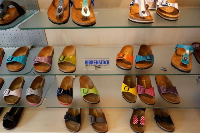 Birkenstock: Μήπως δεν είναι μόνο… απλά σανδάλια;