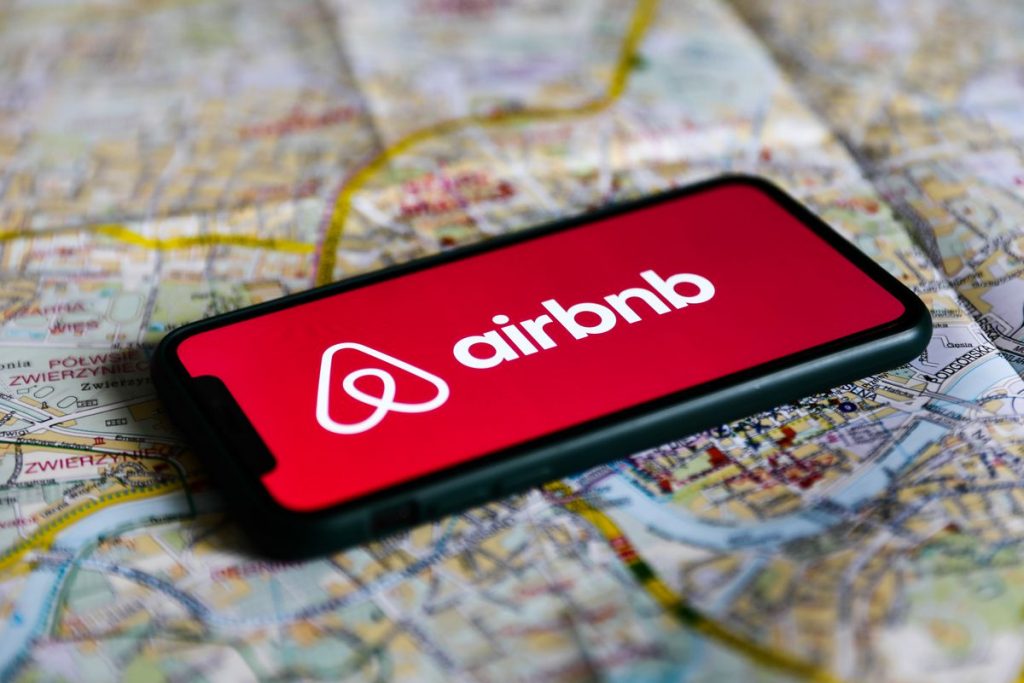 Airbnb: Έφτασαν στο 1 εκατ. οι κλίνες [γραφήματα]