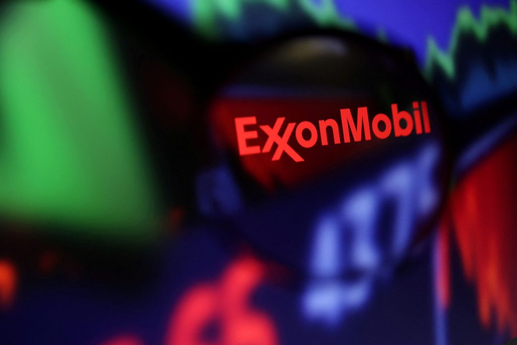 Exxon Mobil – Chevron: Ξεπέρασαν τις προσδοκίες της Wall τα αποτελέσματα τριμήνου