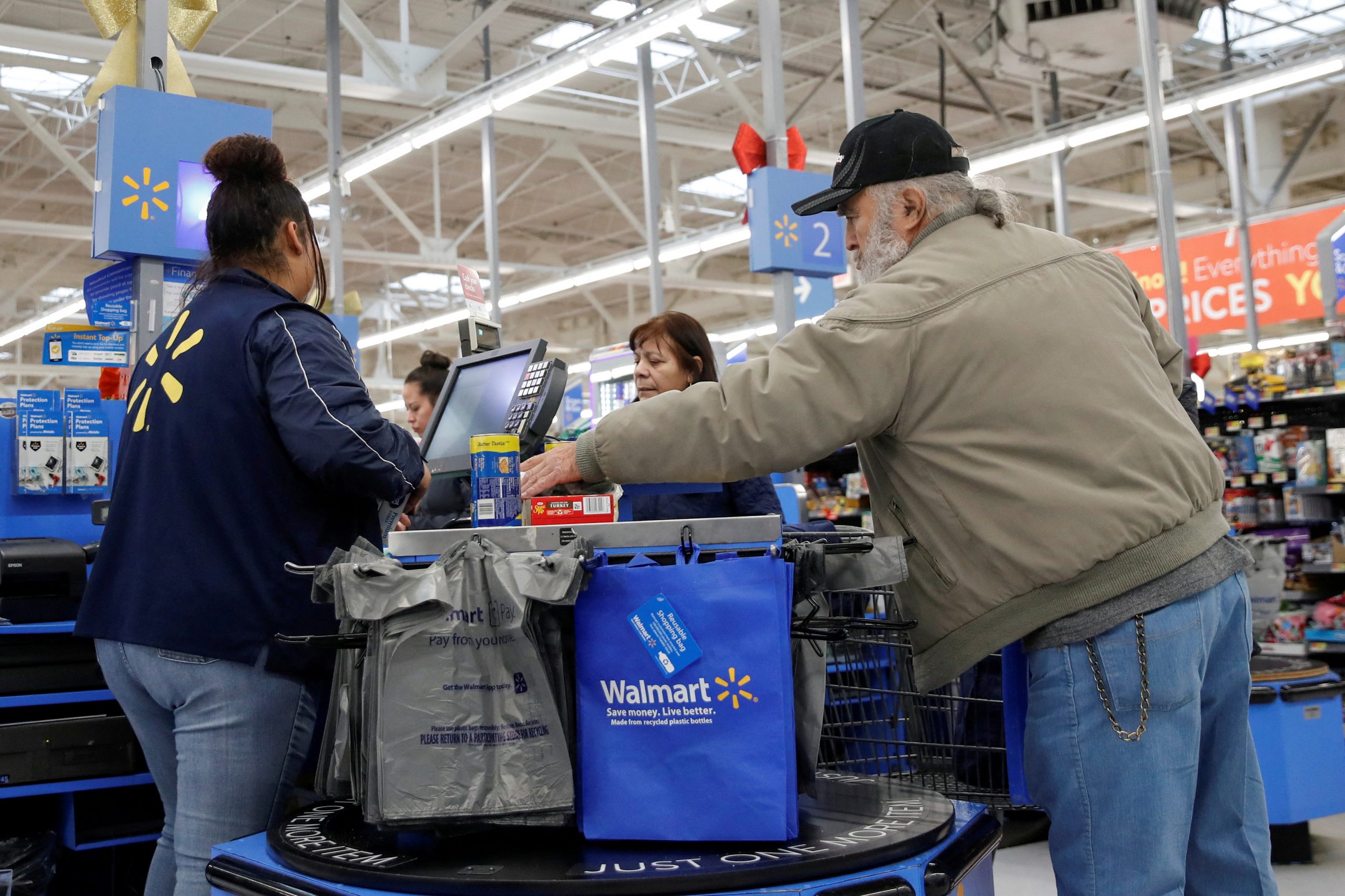 Walmart: Εκτίμηση για αυξημένα έσοδα το β΄ τρίμηνο 2025