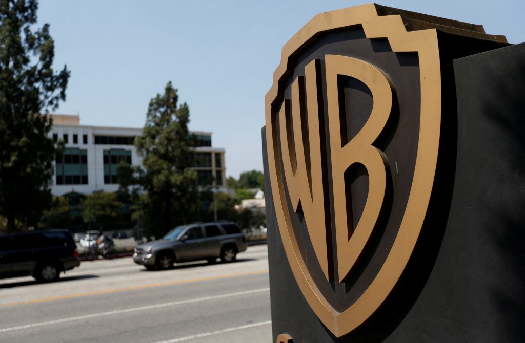 Warner Bros: Λουκέτο σε τρία στούντιο παιχνιδιών