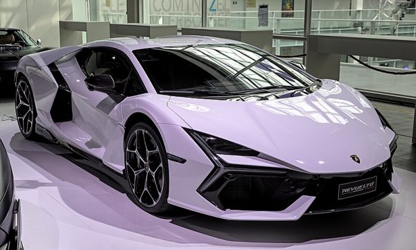 Lamborghini: Ανησυχία για τους δασμούς Τραμπ