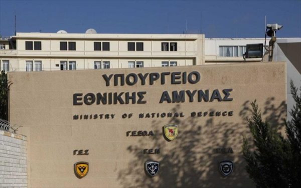 ΕΣΥ: Διαψεύδεται η ενσωμάτωση των στρατιωτικών νοσοκομείων