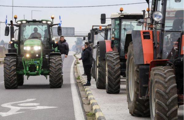 Το πρόβλημα των αγροτών είναι και πρόβλημα του καταναλωτή