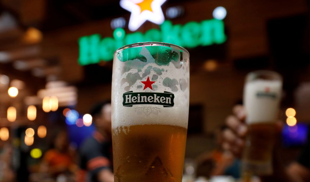 Heineken: Ανεβάζει ταχύτητα λόγω ισχυρών πωλήσεων premium μπύρας