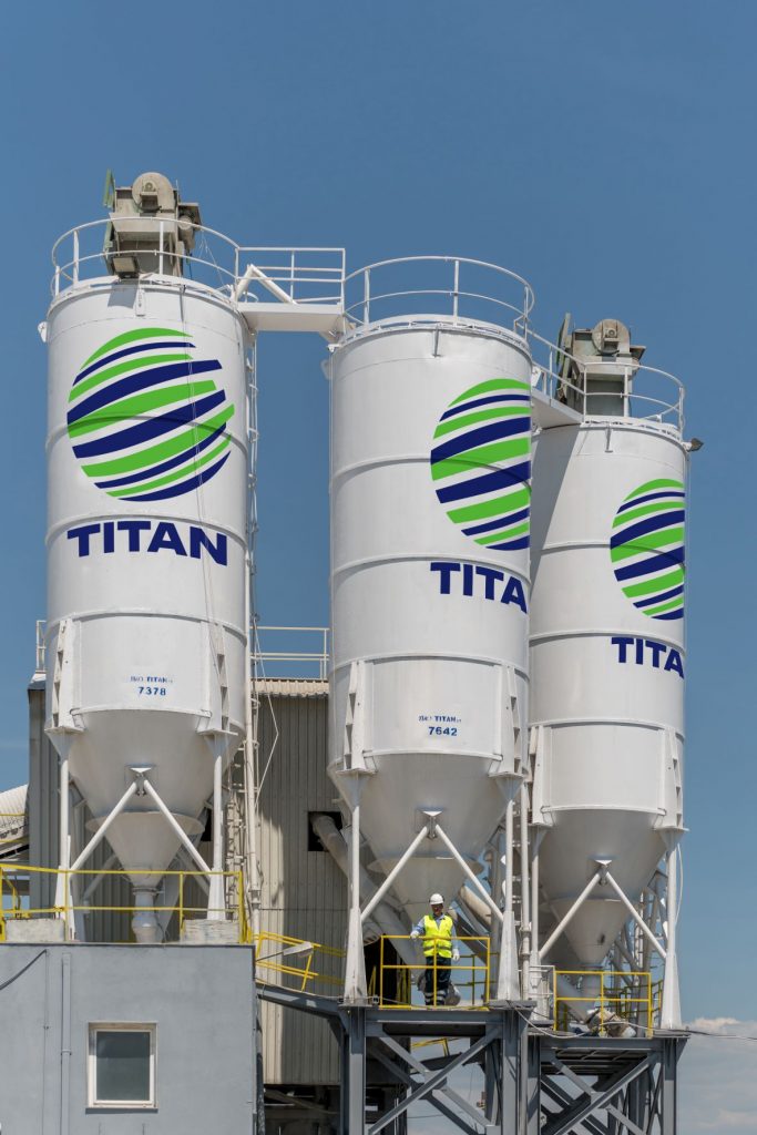 Τιτάν: Ισχυρή ζήτηση για το IPO της Titan America – Κλείνει το βιβλίο