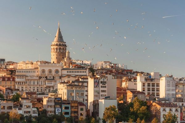 Φοιτητικές διακοπές στην Ευρώπη – Έρευνα αποκαλύπτει τους 10 κορυφαίους προορισμούς  