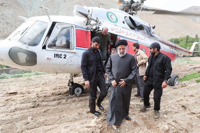Ιράν: Ανώμαλη προσγείωση για το ελικόπτερο που μετέφερε τον πρόεδρο  – Διασώστες στο σημείο