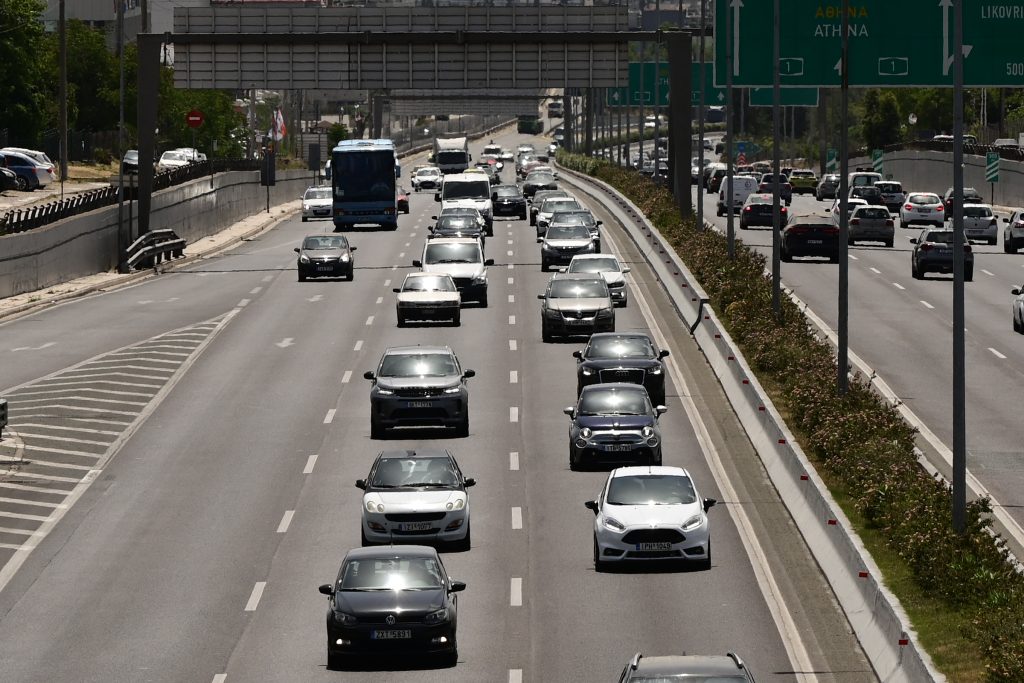 ΕΛ.ΑΣ:  Άρση της αμφιδρόμησης στην Εθνική οδό Αθηνών-Κορίνθου στο ρεύμα προς Αθήνα