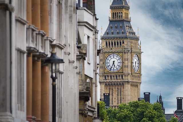Βρετανία: Top pick για τους χρηματοοικονομικούς επενδυτές το Λονδίνο