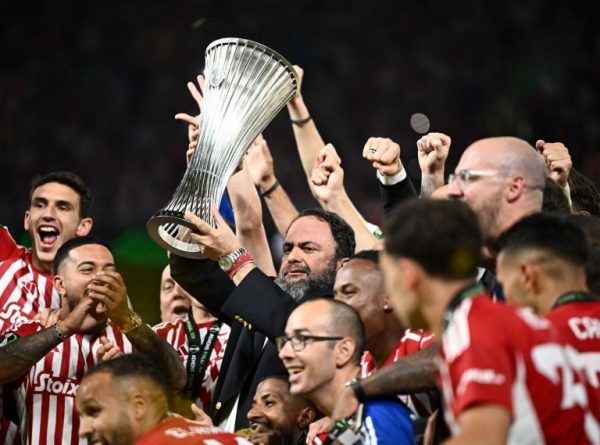 Global Praise and Intl Headlines for Olympiacos FC