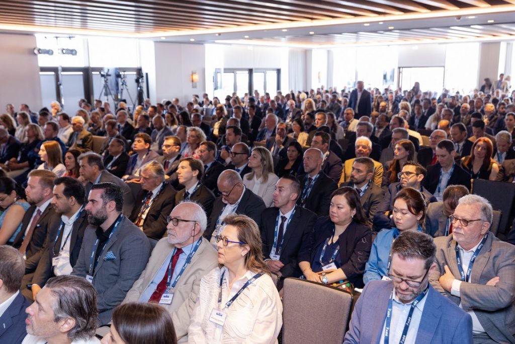 Με επιτυχία ολοκληρώθηκε το 9ο Capital Link Maritime Leaders Summit