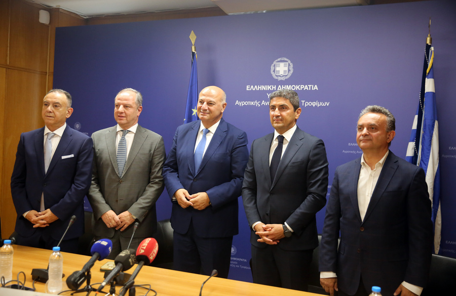 Τσιάρας: Θα συνεχίσουμε τις μεταρρυθμίσεις προς όφελος των Ελλήνων αγροτών