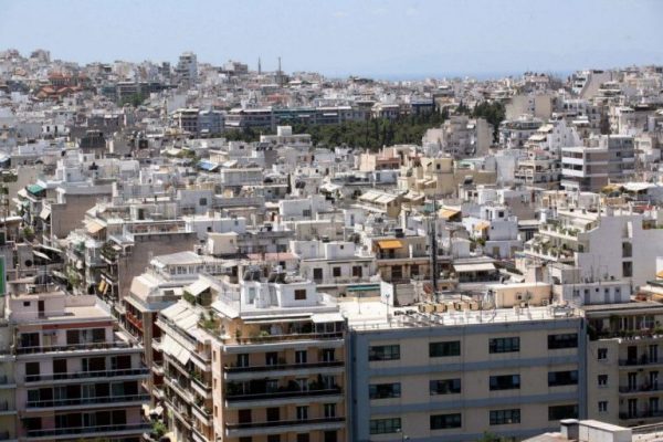 Ακίνητα: Τι ψάχνουν οι φοροελεγκτές σε 2.500 υποθέσεις αγοραπωλησιών, γονικών παροχών, κληρονομιών