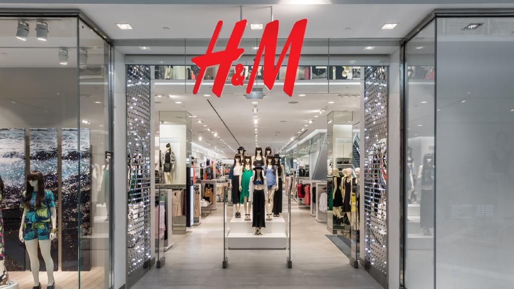 H&M: Έρχεται σαρωτικός έλεγχος από την ΑΑΔΕ στα βιβλία της