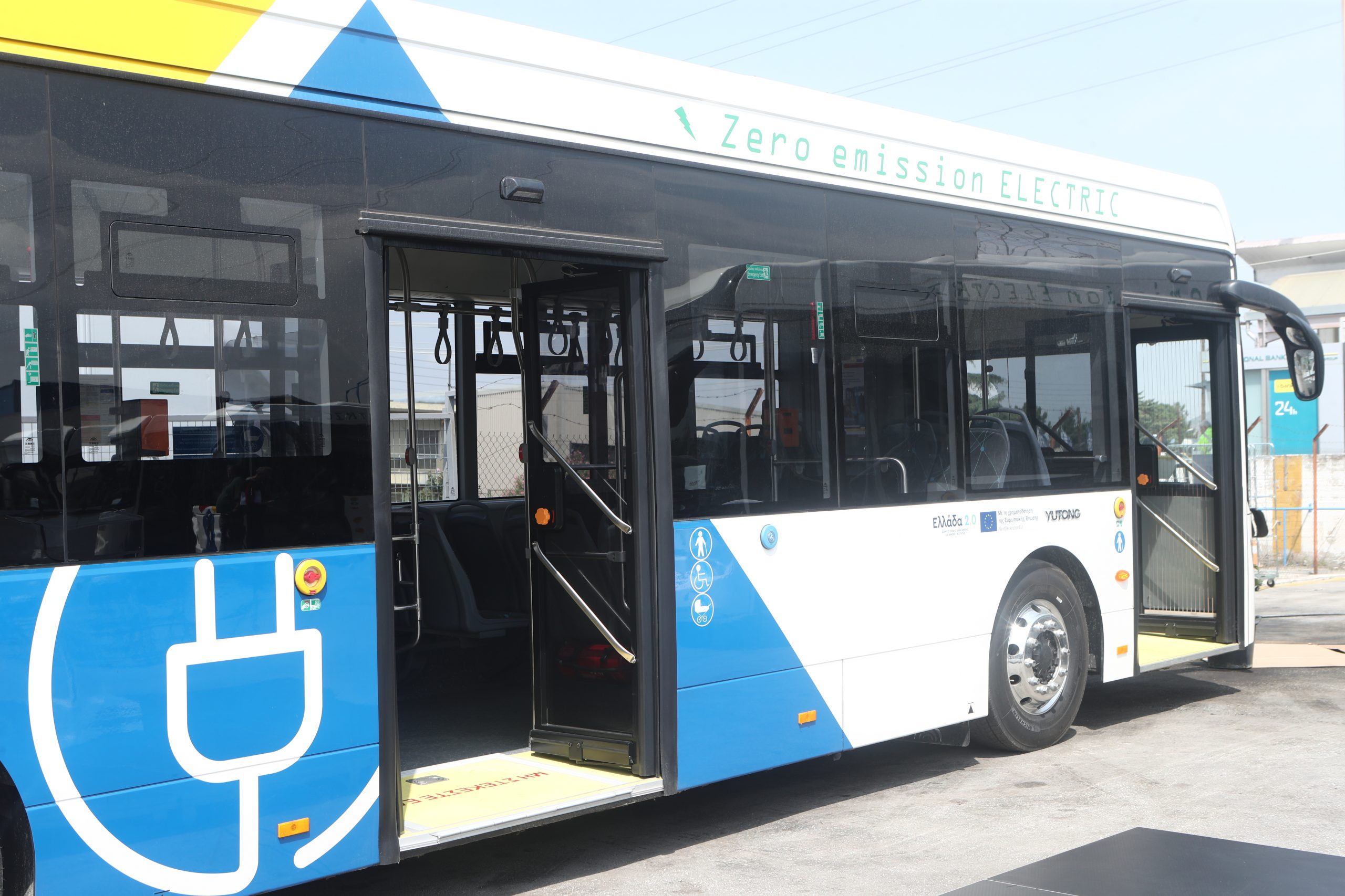 Υπουργείο Μεταφορών: Στους δρόμους της Αθήνας και της Θεσσαλονίκης τα «πράσινα» λεωφορεία