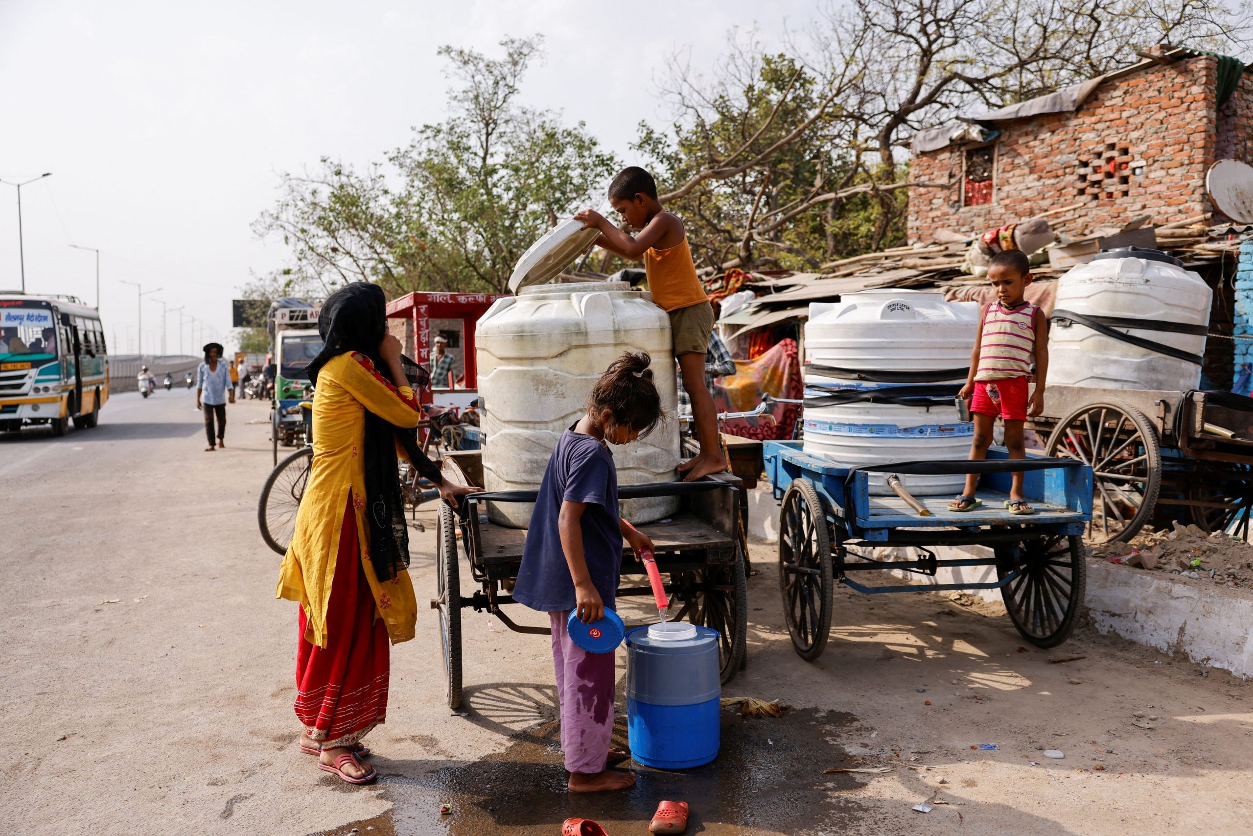 Ινδία: 25.000 νεκρούς άφησε το καυτό φετινό καλοκαίρι – Υπερδιπλασιάστηκαν οι ημέρες καύσωνα