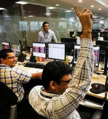 Χρηματιστήριο Ινδίας: Νέα ιστορικά υψηλά μετά τις δημοσκοπήσεις για θρίαμβο Μόντι