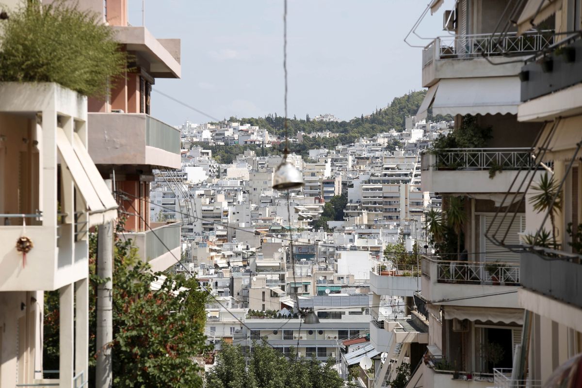 Over 80% of Greek Houses Uninsured