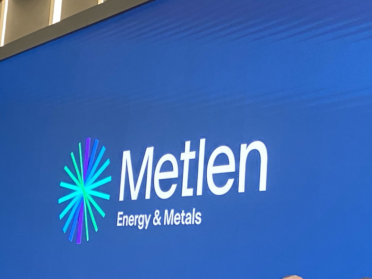 Edison για Metlen: Ανεβάζει την τιμή στόχο στα 49 ευρώ – Ισχυρό το rebranding
