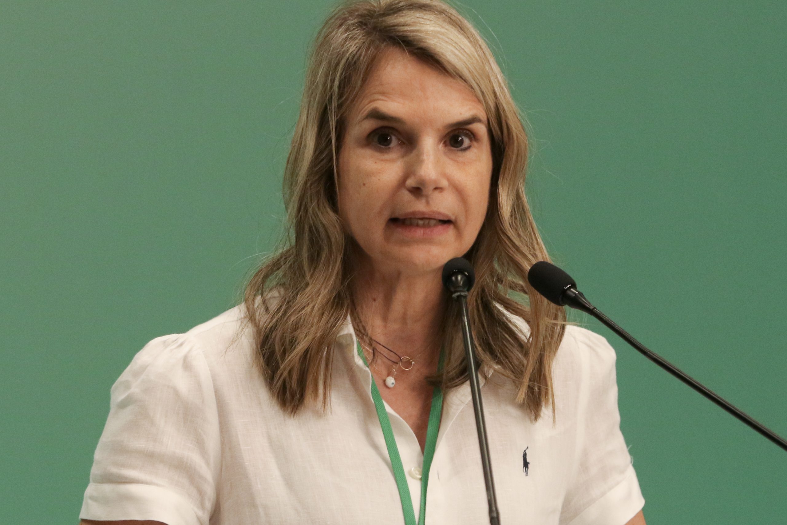 ΠΑΣΟΚ: Η Μιλένα Αποστολάκη απέσυρε την υποψηφιότητά της για την ηγεσία του κόμματος