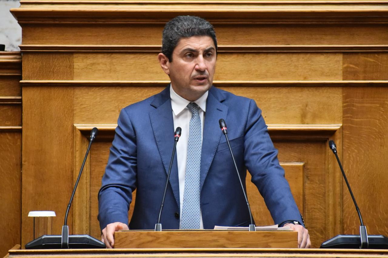 Αυγενάκης: Παραμένω βουλευτής, θα συνεχίσω να στηρίζω την κυβέρνηση