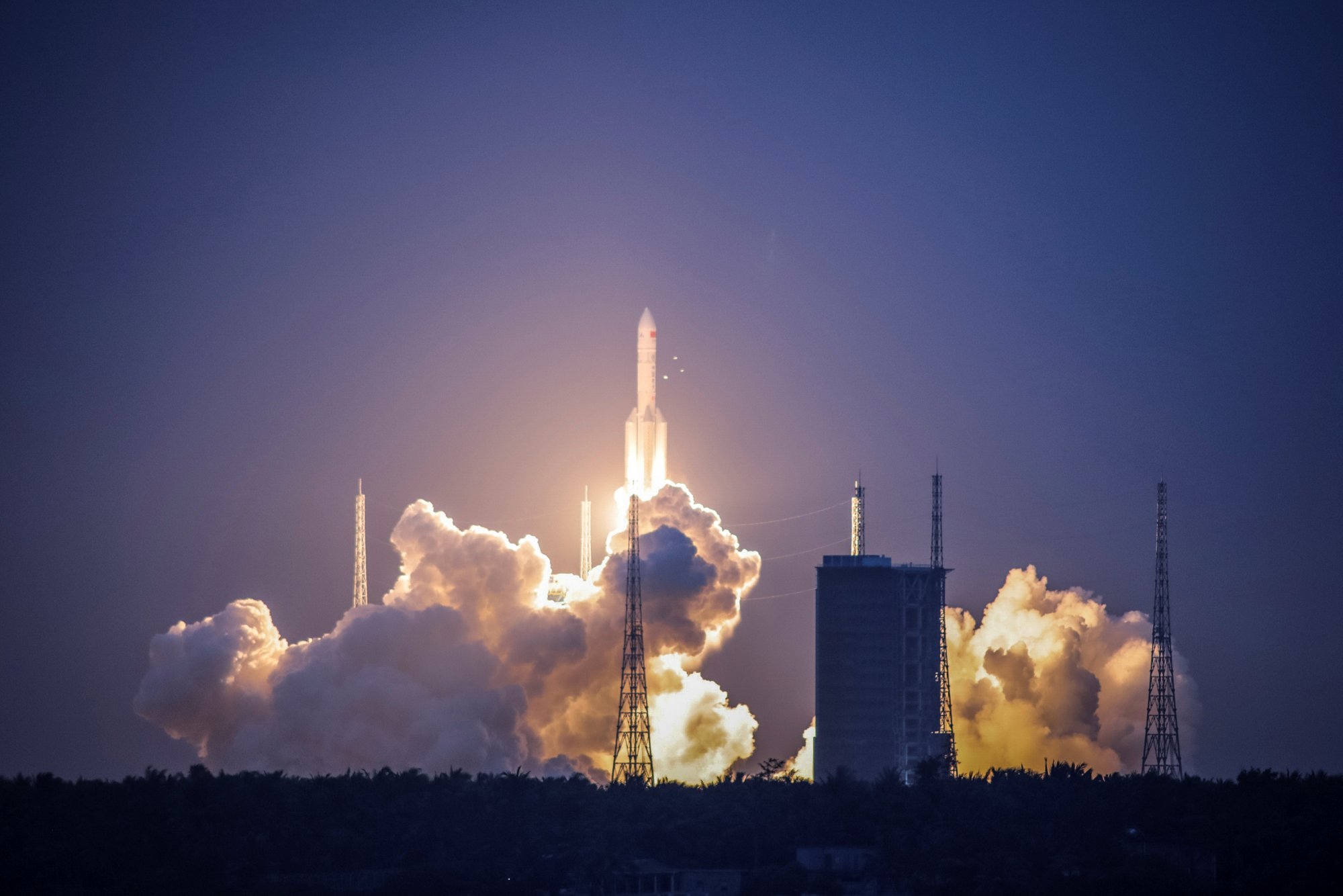 H Κίνα λανσάρει υπηρεσία δορυφορικού Διαδικτύου κόντρα στην «ηγεμονία» της SpaceX
