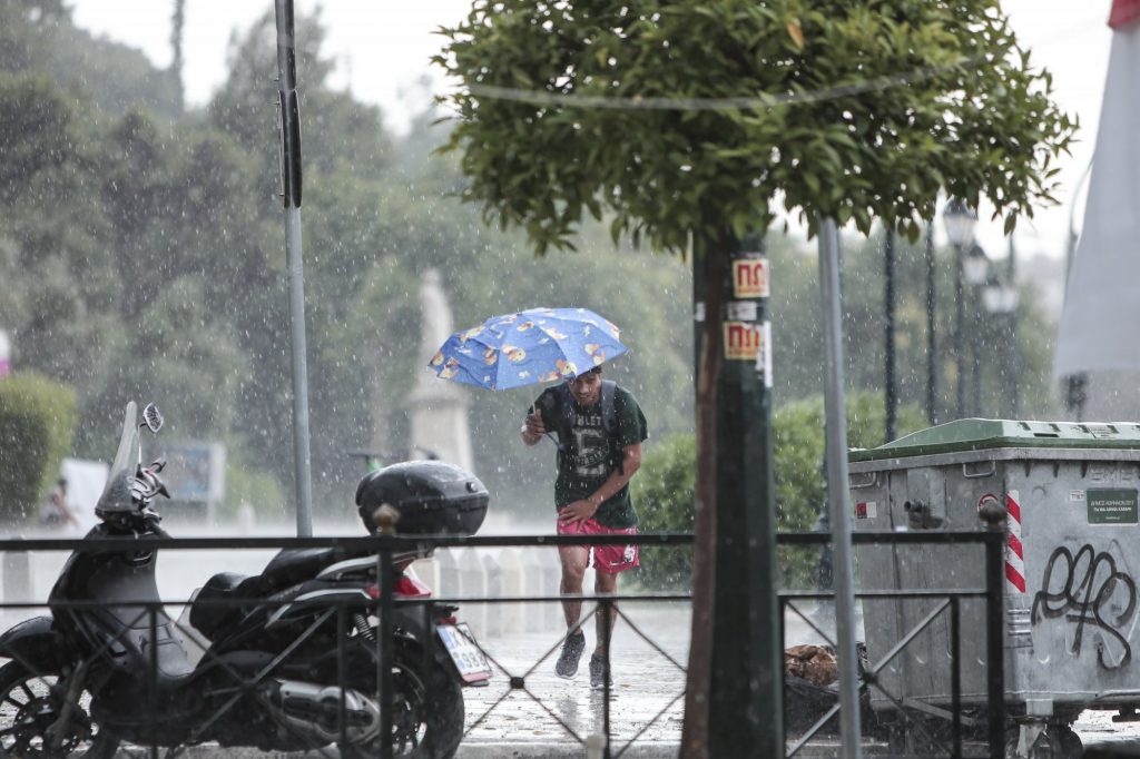 Σε Σποράδες, Εύβοια και Πελοπόννησο τα μεγαλύτερα ύψη βροχής