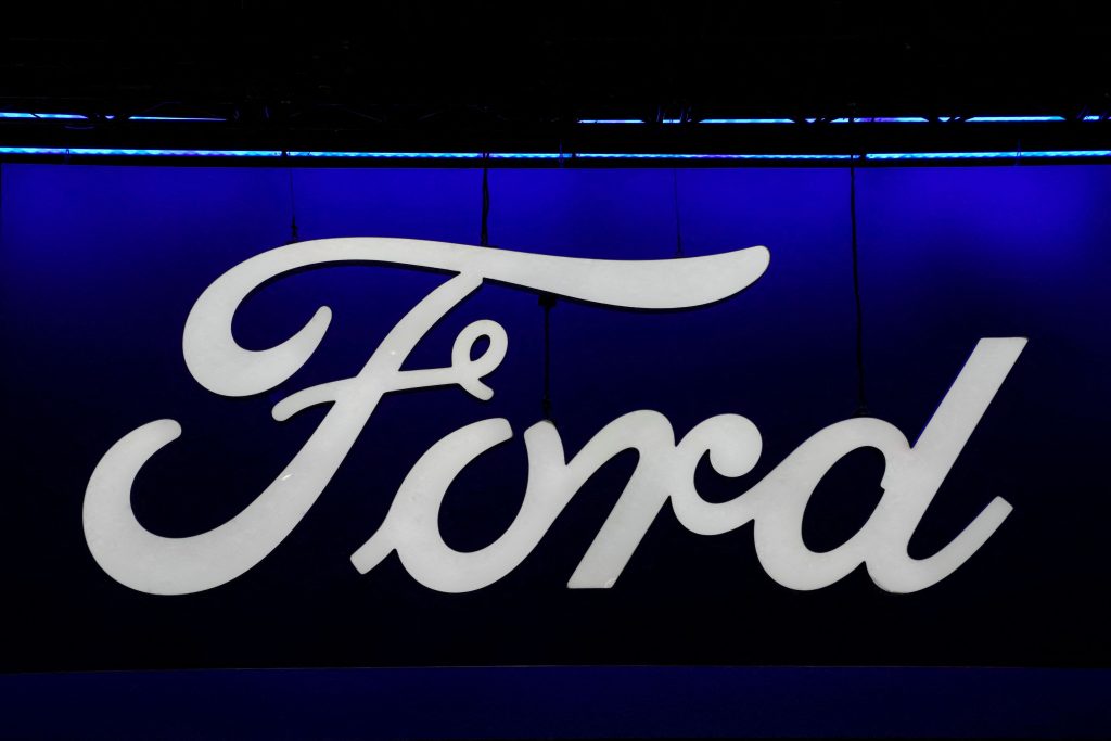 Ford: Χαμηλή πτήση για τις πωλήσεις στις ΗΠΑ – Υποχωρεί η μετοχή της