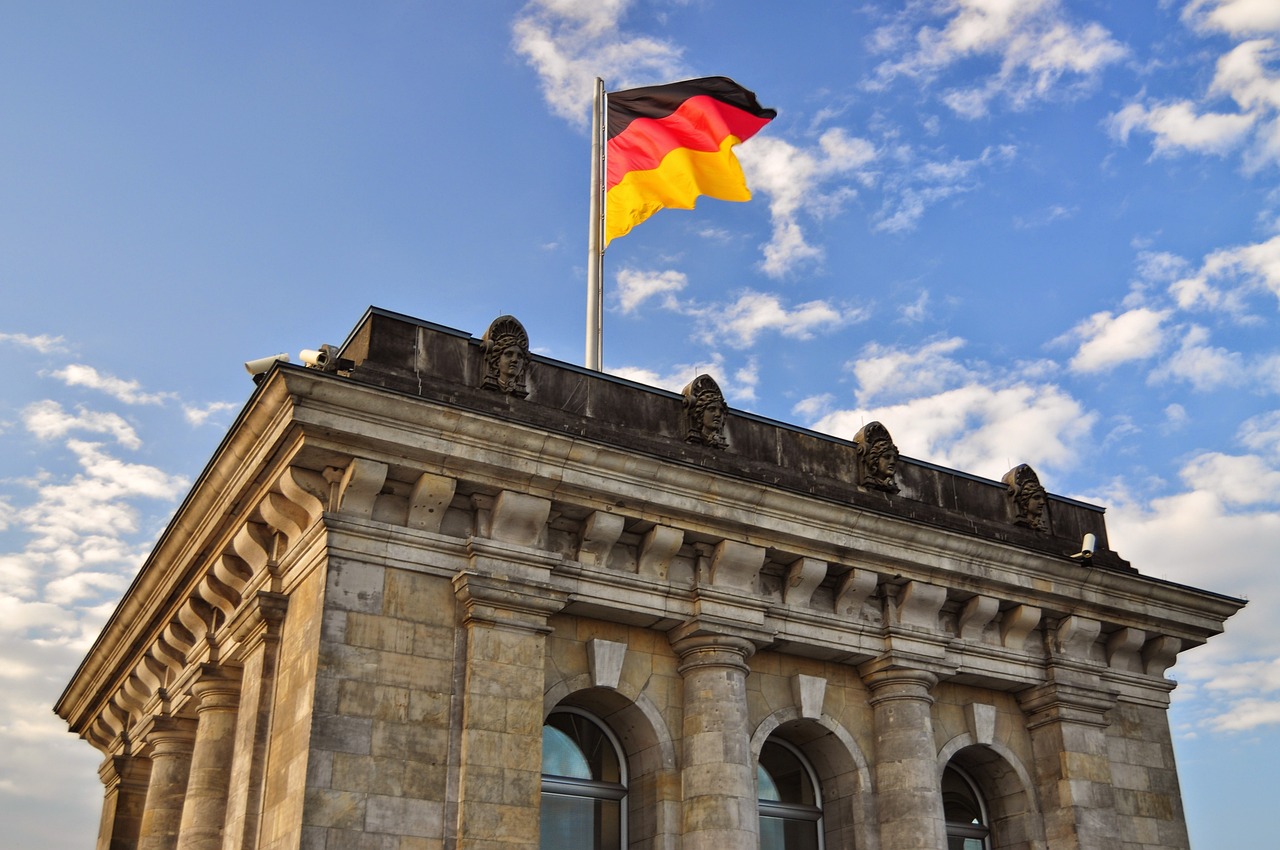 Γερμανία: Η χώρα σε ύφεση και οι καταναλωτές χαρούμενοι