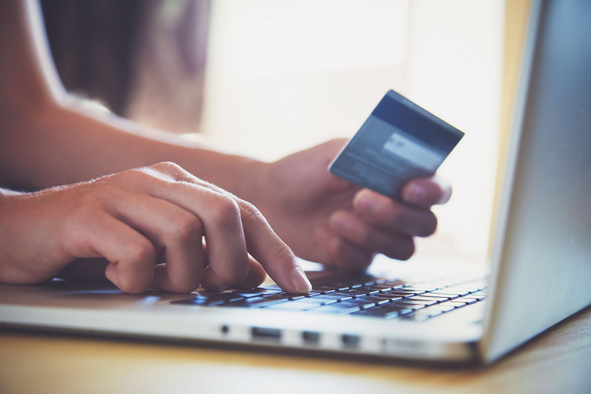 E-Commerce Trends: What Greeks Buy Online