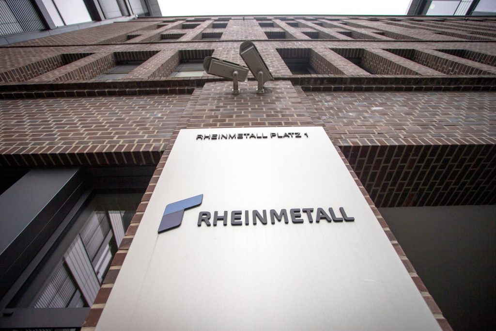 Rheinmetall: Εκτοξεύθηκαν οι παραγγελίες για στρατιωτικό εξοπλισμό