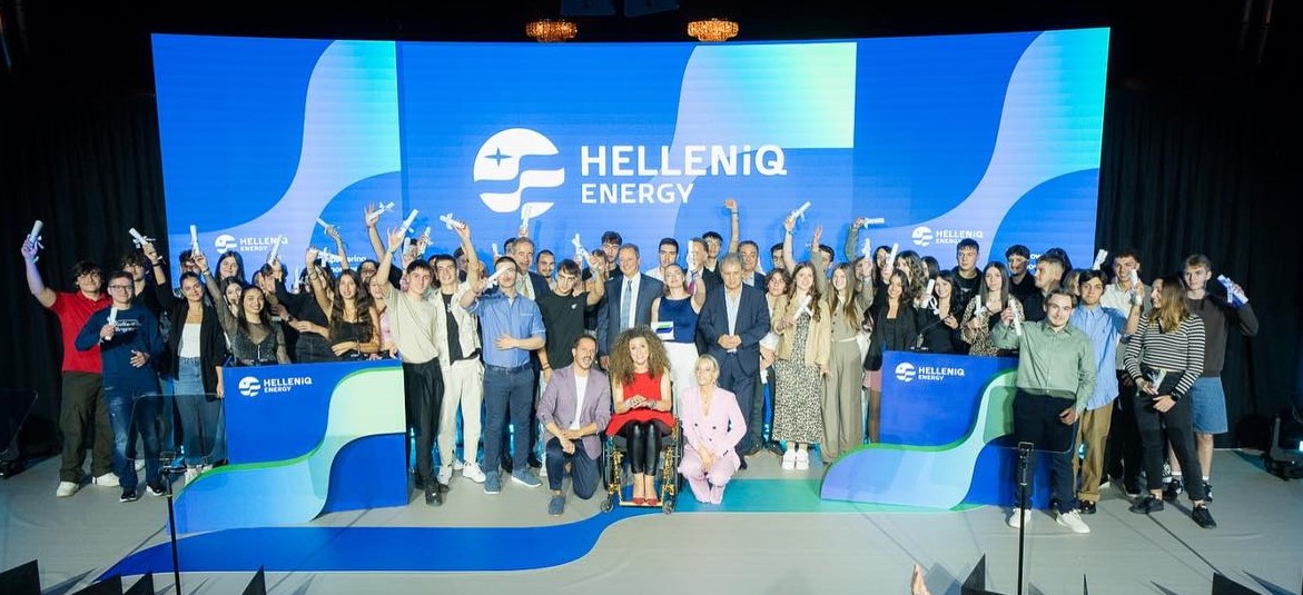 HELLENiQ ENERGY: Επιβράβευσε συνολικά 724 αριστούχους απόφοιτους Γενικών και Επαγγελματικών Λυκείων