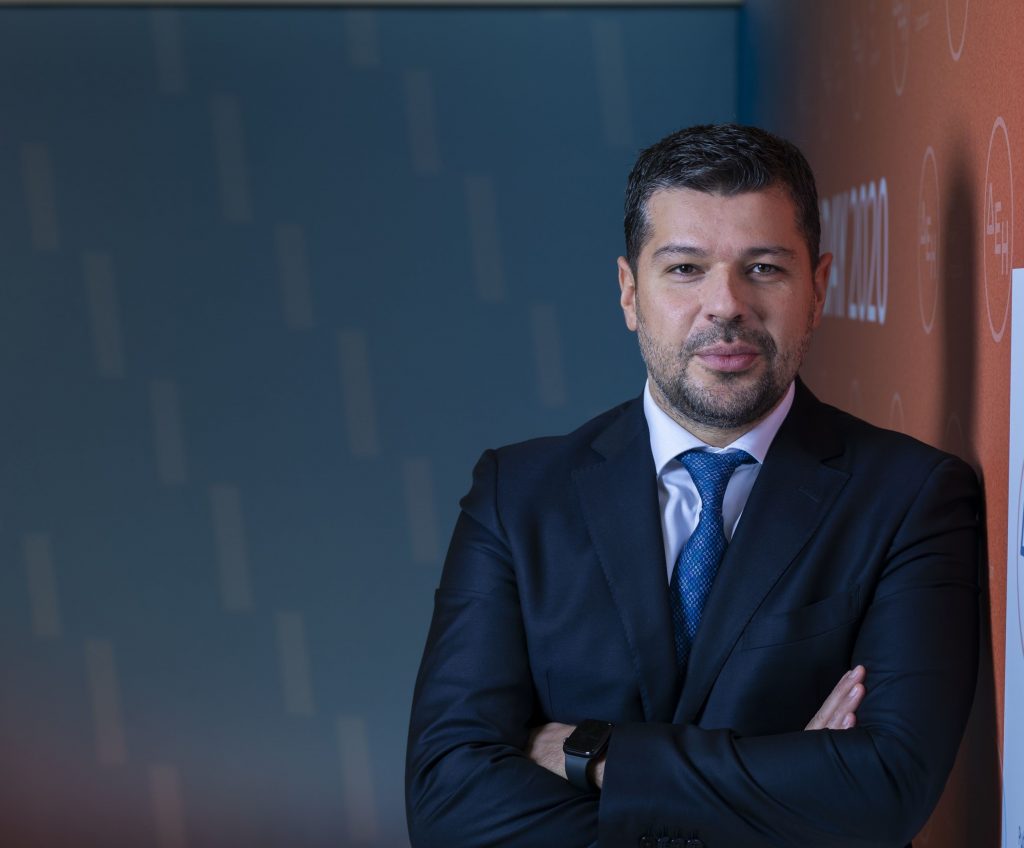 ΔΕΗ: Best CEO ο Στάσσης – Οι διακρίσεις από το Institutional Investor