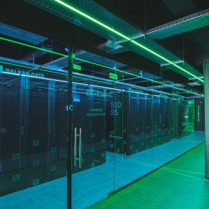 Data centers: Το τεχνολογικό σταυροδρόμι και ο… χορός των επενδύσεων