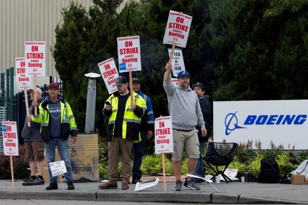 Boeing: Προς τρίτη εβδομάδα η απεργία – Τι ζητούν οι εργαζόμενοι