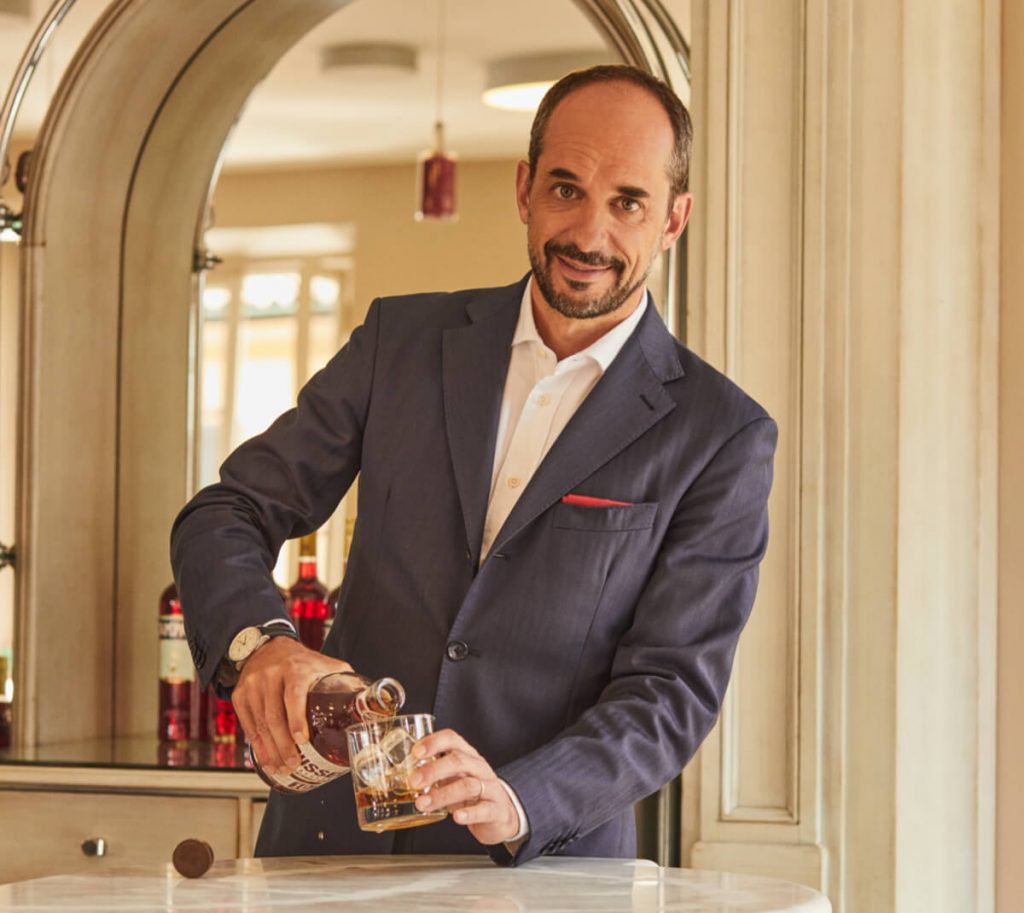 Campari: Γιατί έφυγε σε μόλις πέντε μήνες ο πρώην CEO