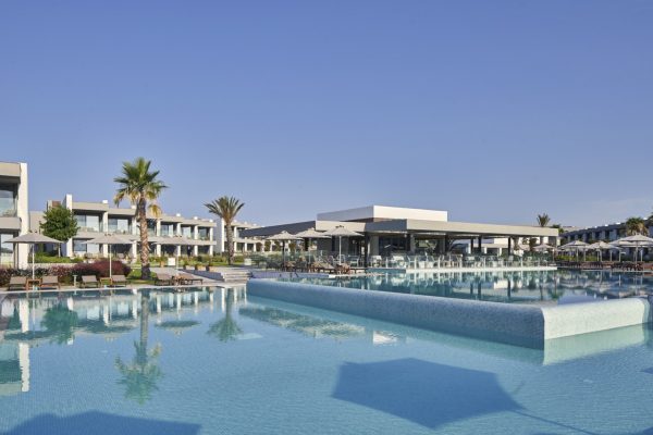 Atlantica Hotels: Ολικό rebranding, δύο νέα ξενοδοχεία και στο βάθος Marriott