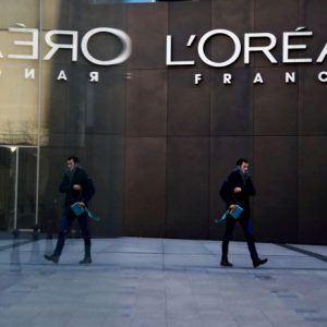 LVMH, Kering, L’ Oreal: Γιατί θέλουν να ξεχάσουν… το 2024 – Ψάχνουν διέξοδο